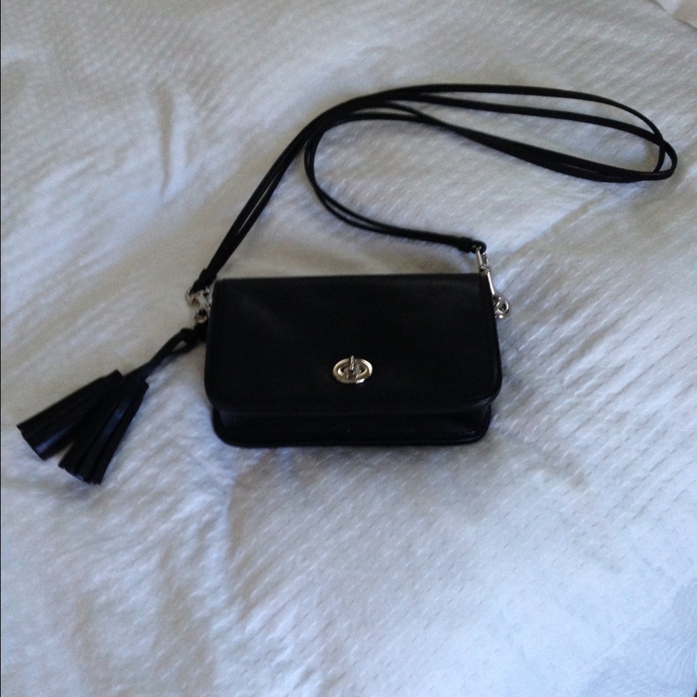 Black Leather Coach Crossbody Purse
